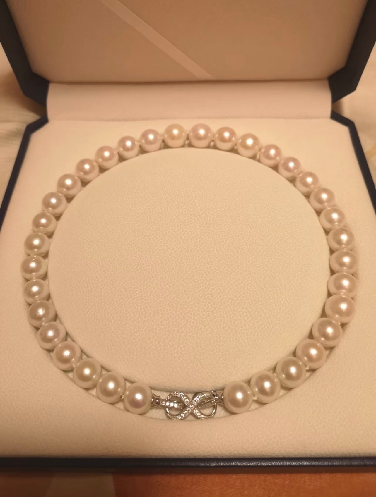 Pearl necklace